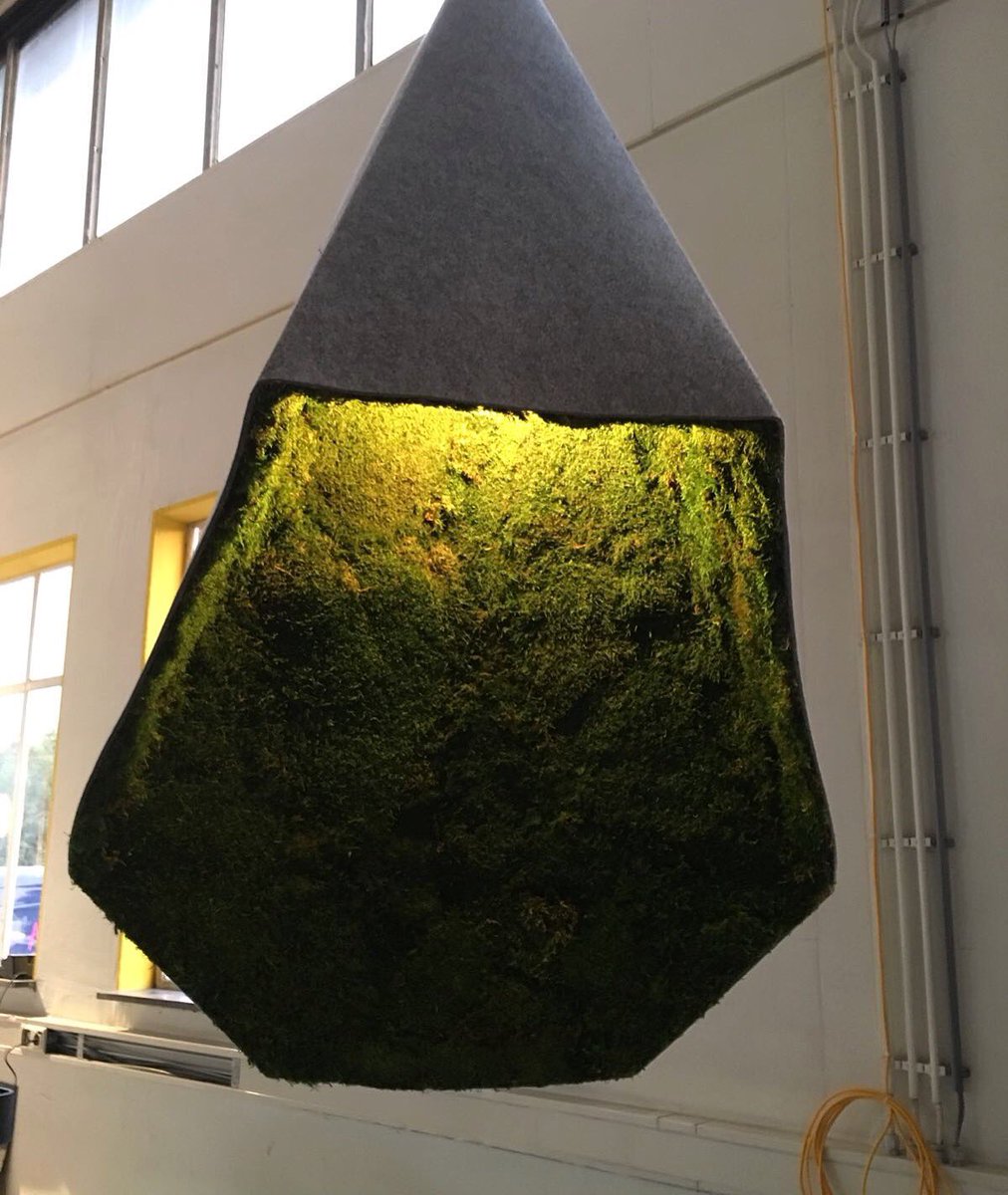 edvek_'s tweet photo. #DDW16 day 7/9! Visit us at #designperron no. 7! #fuutlaan14 #akoestiek https://t.co/H0SwV7OHok