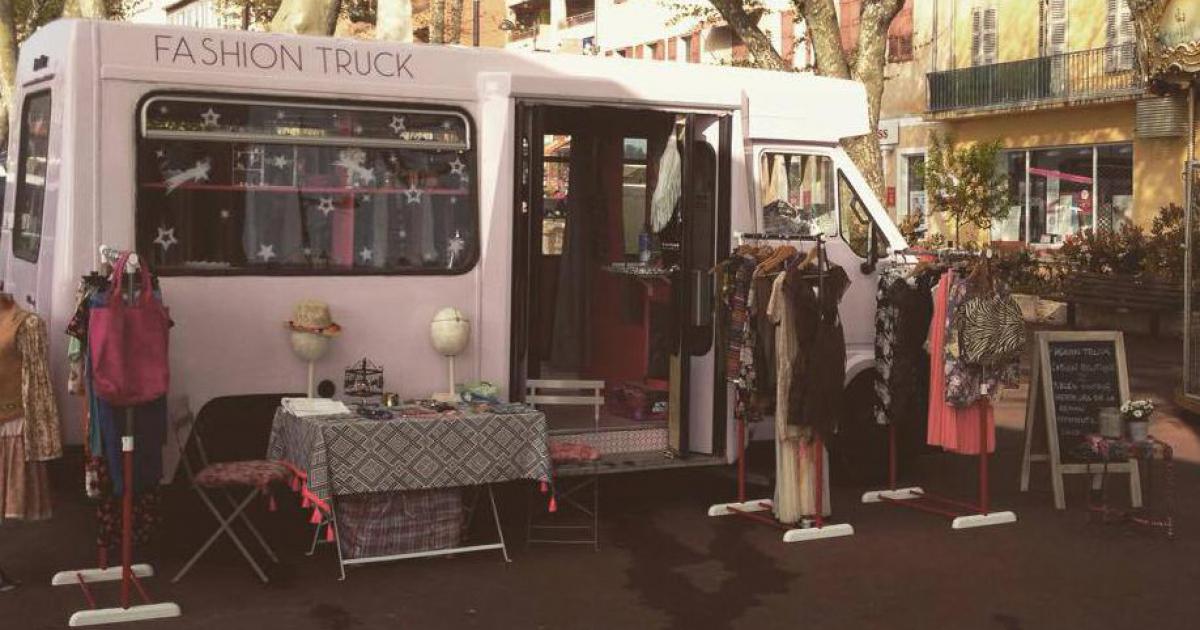 villecannes's tweet photo. Samedi Hype Market à #Cannes ! Marché aux puces 14-25 ans. Dj, street art, scène ouverte à 16h30 #MairiedeCannes_NMA https://t.co/i7MhW3X8xc https://t.co/rbTHWIgLfI
