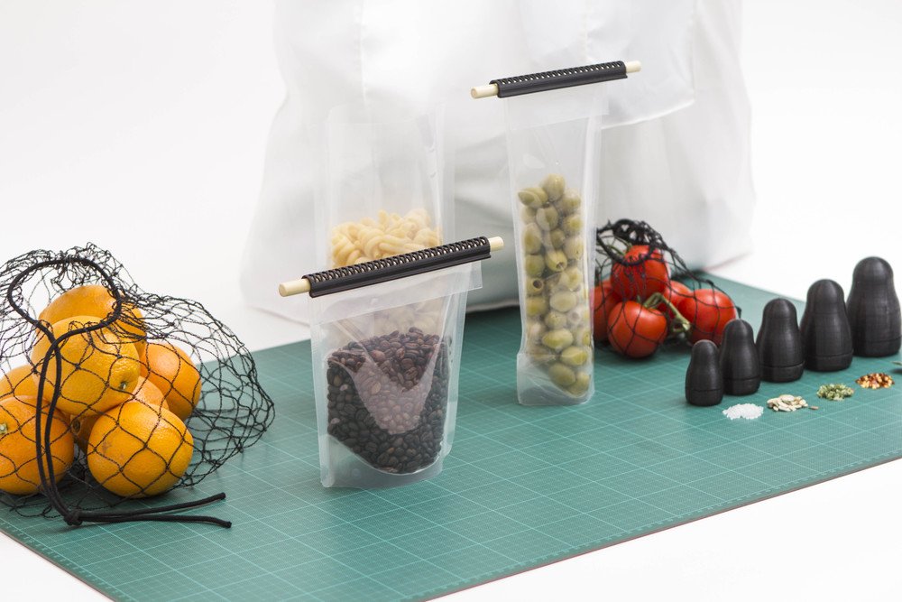 dikaestudio's tweet photo. Llegan las compras "residuo cero" gracias a supermercados #packageless y a proyectos como A GRANEL de @waarmakers #bulking #FelizFinde https://t.co/BcBvl41sqd