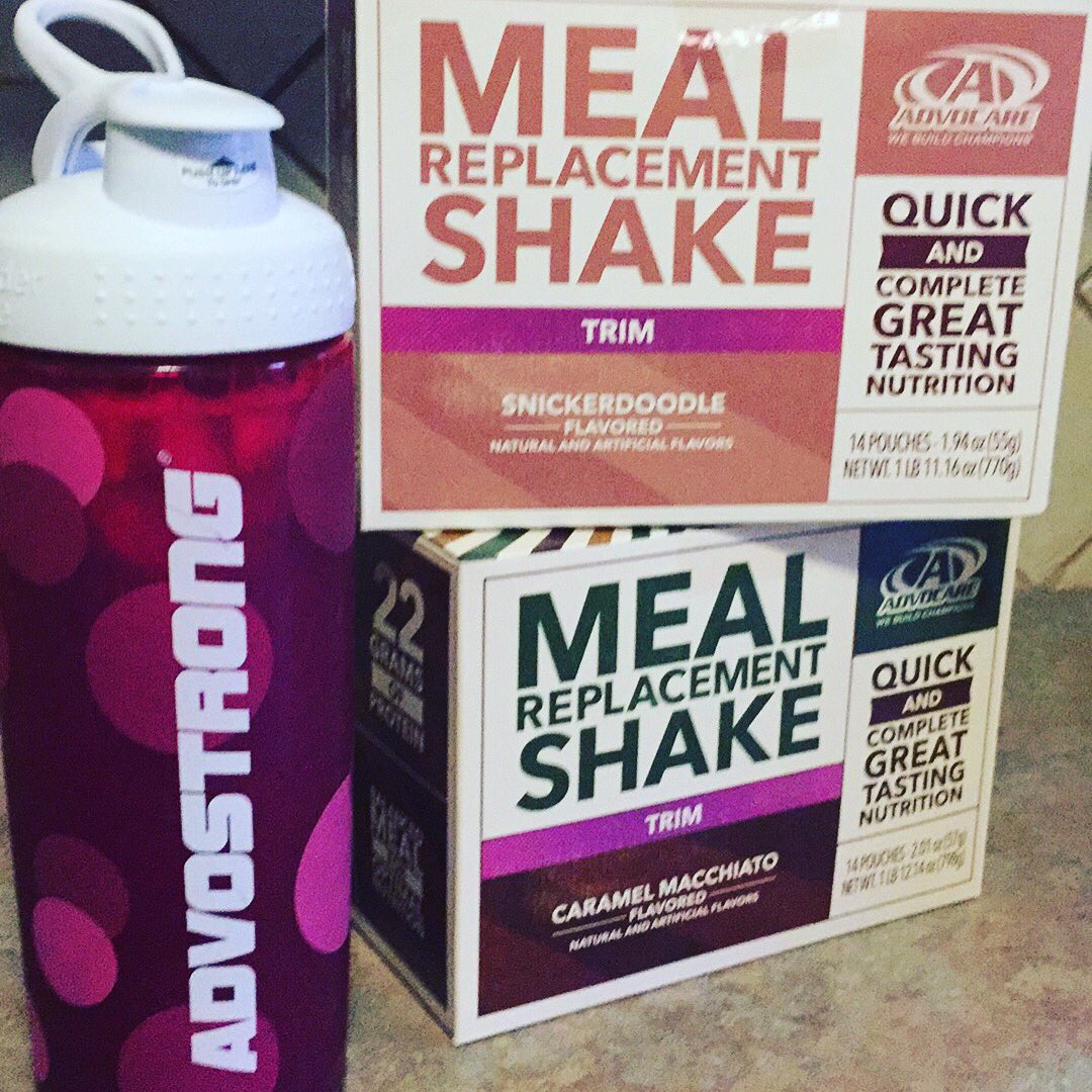 karijune31's tweet photo. It's a on the go protein shake kinda morning for this busy momma! Keeping my health in check! https://t.co/NlSsQ2oVqF