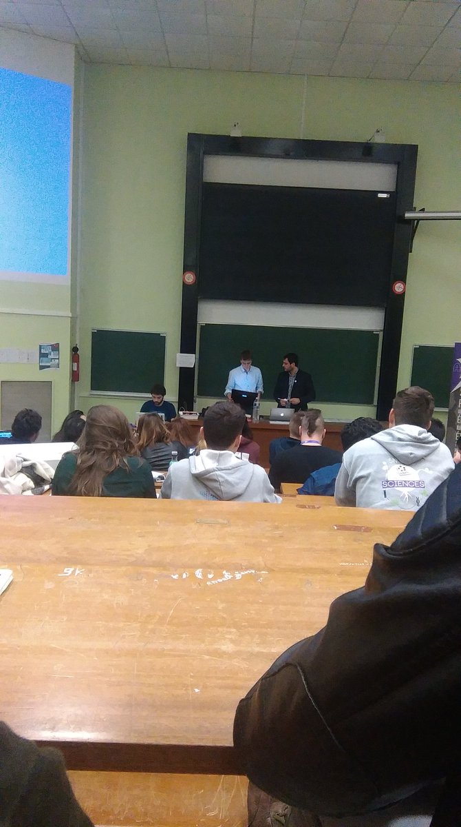 ABEBbrest's tweet photo. L'@ABEBbrest est présente à l'AG de l'@AFNEUS durant le 24ème congrès des étudiants en sciences ! #AFNEUS2016 https://t.co/knDMHy76Sq