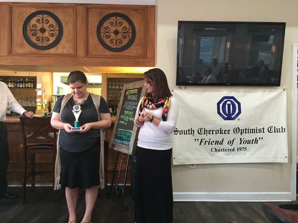 KnightNation_09's tweet photo. Congrats! Maria receiving the South Cherokee Optimist Club award for Positive Attitude presented by Ms. Yeomans https://t.co/dPpbuciOX0