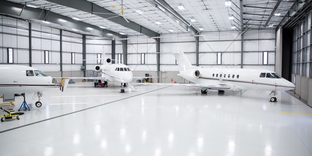 KWIKOOL's tweet photo. Our #CeilingMaster is the #perfect #airconditioner for #airplane #hangers. Give us a call to find out how we can help! #portablecooling https://t.co/S4myOnoXoH