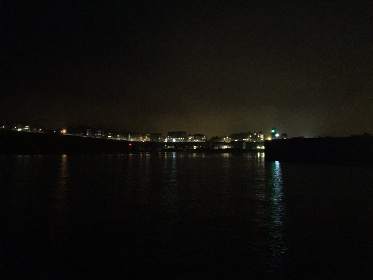 coliniom's tweet photo. It's time for a night dive :-) https://t.co/ox5gvsvkCC