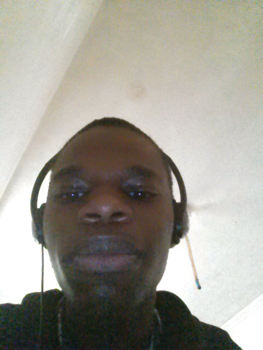 Tra_CASH tweet picture