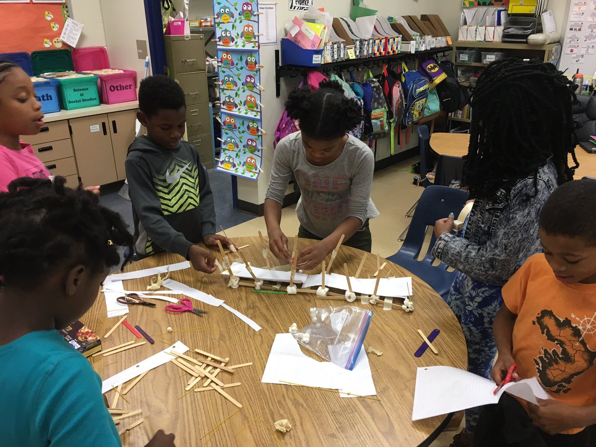 mswojnilower's tweet photo. 2nd STEM Day Challenge: Designing Bridges 🌉 @ecwestwildcats @KCudsik @jenniferwburton @MeekerAP @AjaBrandon https://t.co/DM0kTgCo4q