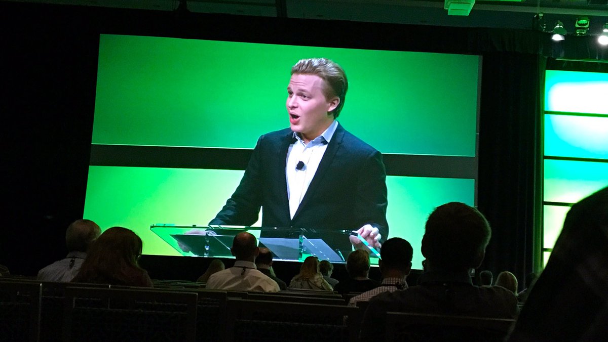 jayperdue's tweet photo. Re-inspired to make the world a better place by keynote @RonanFarrow #namaste #bbcon2016 https://t.co/guAtGMYMGU