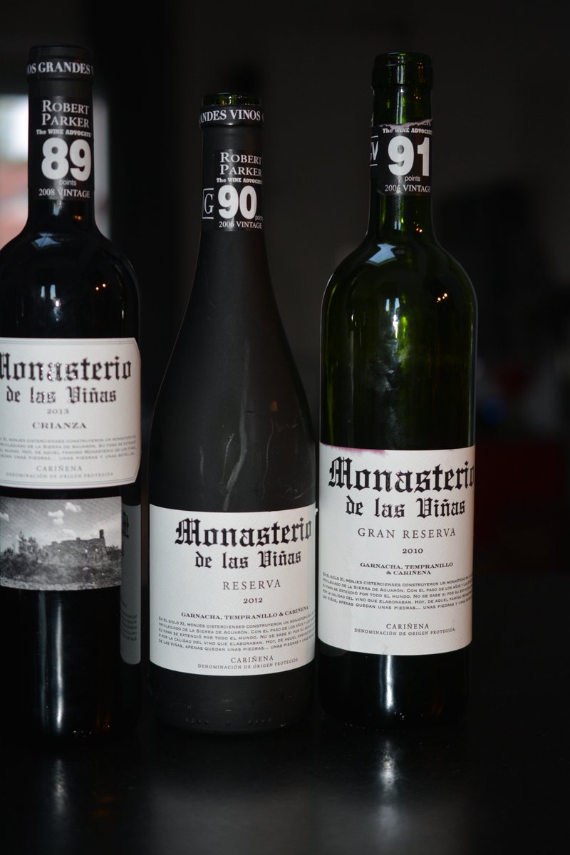 GustoMember's tweet photo. réunion de famille... monastique #vin #vino #wine #Espana #espagne #spain https://t.co/YFeArwxfgf