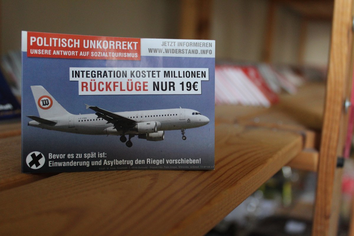 materialversand's tweet image. #Integration kostet Millionen - Rückflüge nur 19 Euro! Jetzt den DIN A7 Aufkleber gegen Einwanderung bestellen: patrioten-propaganda.net/partner/twitte…