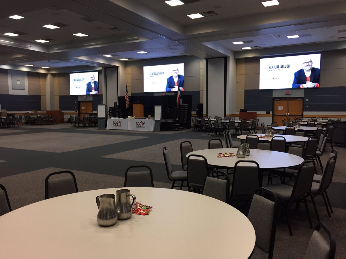 KentJulian's tweet photo. This has to be one of the best facilities I've ever been privileged to speak it. @katyisd #BeTheLegacy #DirectionDeterminesDestiny https://t.co/loztCt7hNs