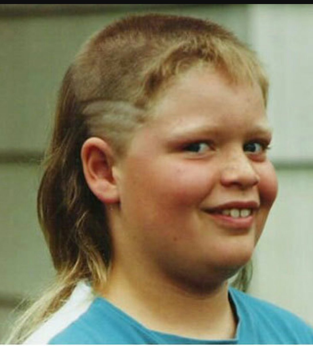 balognapanini78's tweet photo. I know the rides aren't in town but it's time for a haircut.
#locallooks
#chainsaws https://t.co/vF0CL9oZ1n