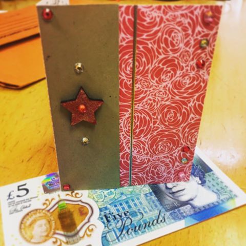 MarylebonePrjct's tweet image. A #firstfiver donation tucked in a handmade card. Our supporters are truly fabulous. #heartandhome Have you donated your #firstfiver yet?