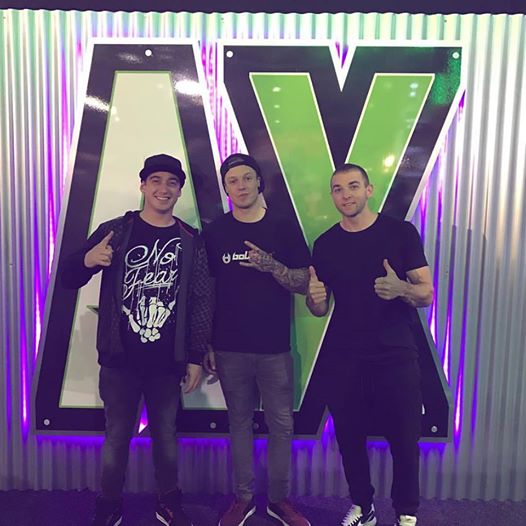 ArenacrossUK (@arenacrossuk) on Twitter photo The <a href="/BolddogFMX/">Bolddog FMX</a> boys have been hanging out with us today @ the <a href="/dirtbikeshow/">Dirt Bike Show</a> #AXUK #FMX The <a href="/BolddogFMX/">Bolddog FMX</a> boys have been hanging out with us today @ the <a href="/dirtbikeshow/">Dirt Bike Show</a> #AXUK #FMX