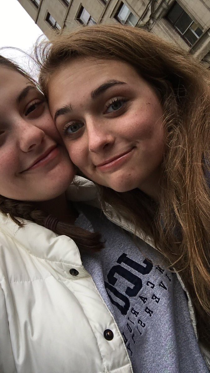 ErinCronan1's tweet photo. to the sketchiest/most evil/weirdest person I know- happy birthday caroloke, cawoline, the beast, Gru and Bertram. #bread3 β‘Μ https://t.co/5ZTrepiKAy