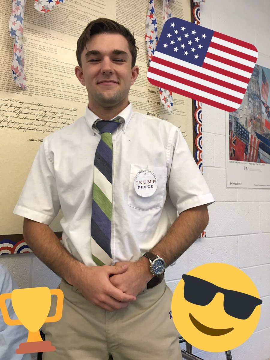 SFDTrump's tweet image. PROTECT YOUR FIRST AMENDMENT RIGHTS! Wear a Trump Button!