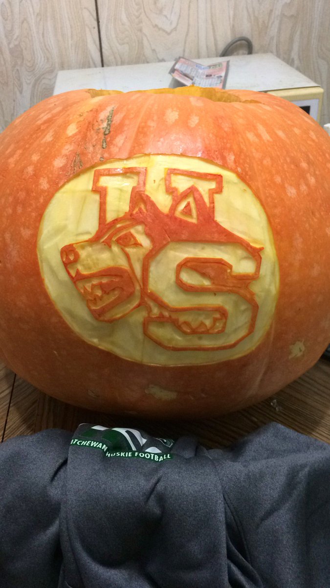 I don't always carve a pumpkin. But when I do, i makes sure it's good <a href="/skhuskies/">Huskie Football</a> #letgo #gameday