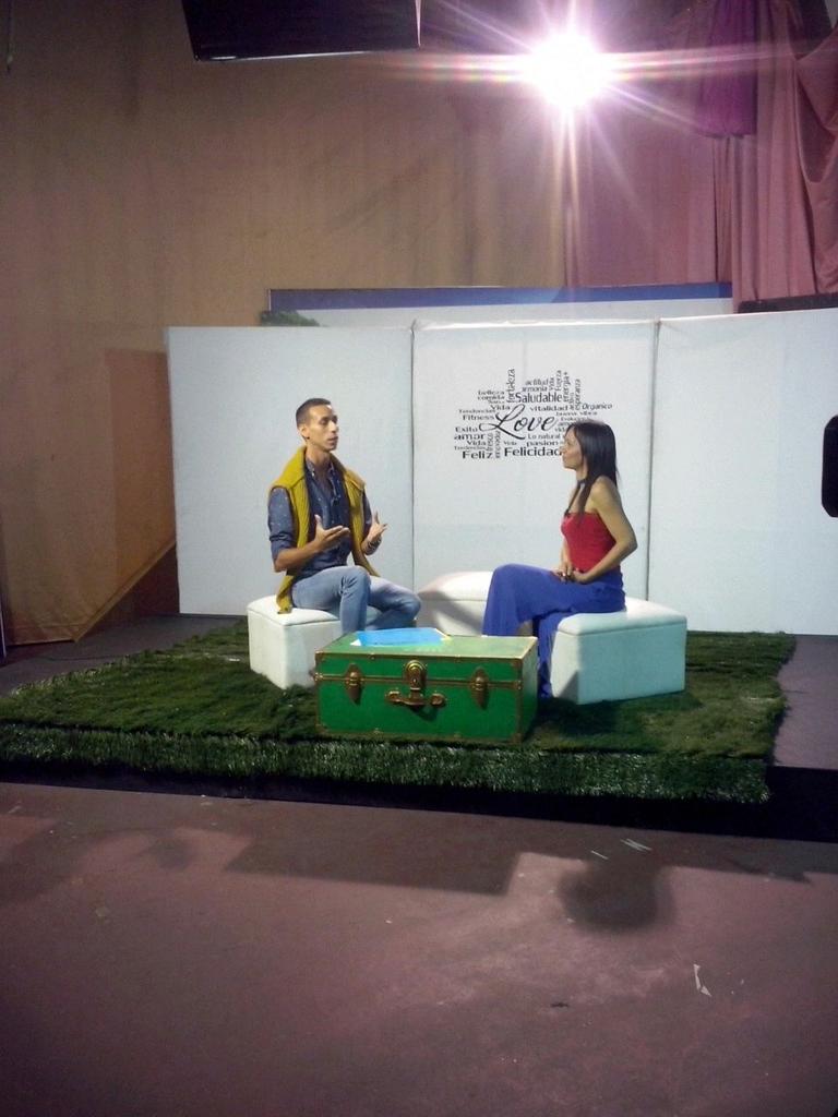 Este domingo en <a href="/LoNaturalenTi/">Lo Natural en Ti</a> 7 pm por <a href="/TamMerida/">TAM</a>.

mencion a <a href="/FestCineVzlano/">Festival del Cine Venezolano</a> <a href="/marielacenteno9/">www.marielacenteno.</a> @castillosam9 💙