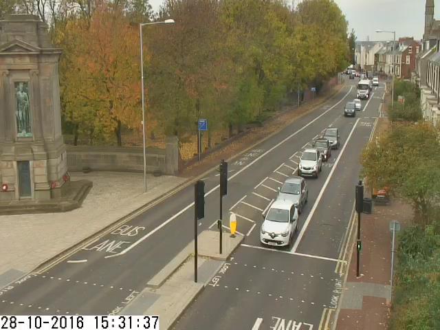NELiveTraffic's tweet photo. π DELAYS: A167 Durham Road in #Gatshead southbound from Highway flyover to Belle Vue Bank #LowFell. Travel Time is 8+ mins. https://t.co/bGen30ImCz