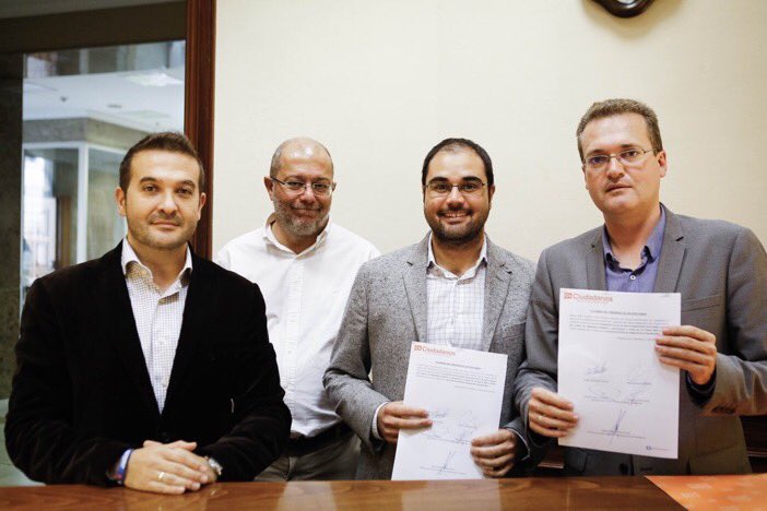 👉Exigimos al Gobierno que se equiparen las becas que perciben los deportistas olímpicos y los paralímpicos ⛹🏽🏊🏽🚵🏆 goo.gl/2PV6Gq