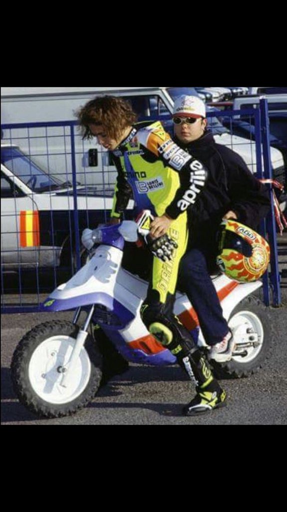 taylor46mbe's tweet photo. Forza Ragazzi !!! Before the scooter police arrived @UccioYellow46 @ValeYellow46 #VR46 #AS64 https://t.co/TMHK9bOfNh