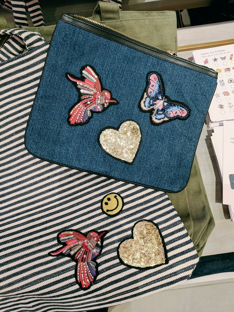 amyvalentinex's tweet photo. In @Accessorize Westfield White City now til 6 - come say hey and personalise some bags! 🌟 #personalizeme https://t.co/0Ie6g3rw1G