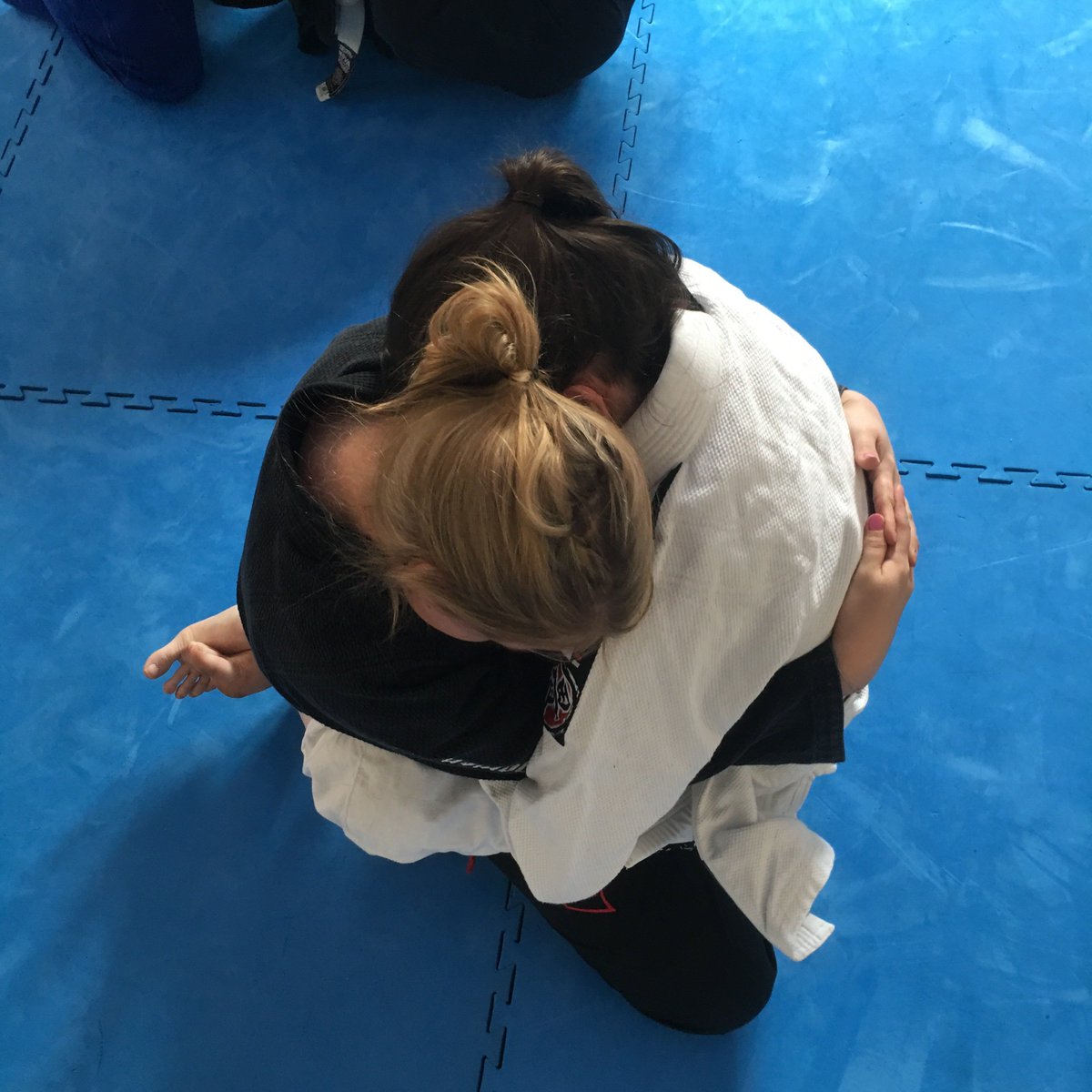 WaveBJJ's tweet photo. Friday 6 #BJJ in #Elephantandcastle message us now for a free class #WaveBJJ https://t.co/GAyd3nkT6E