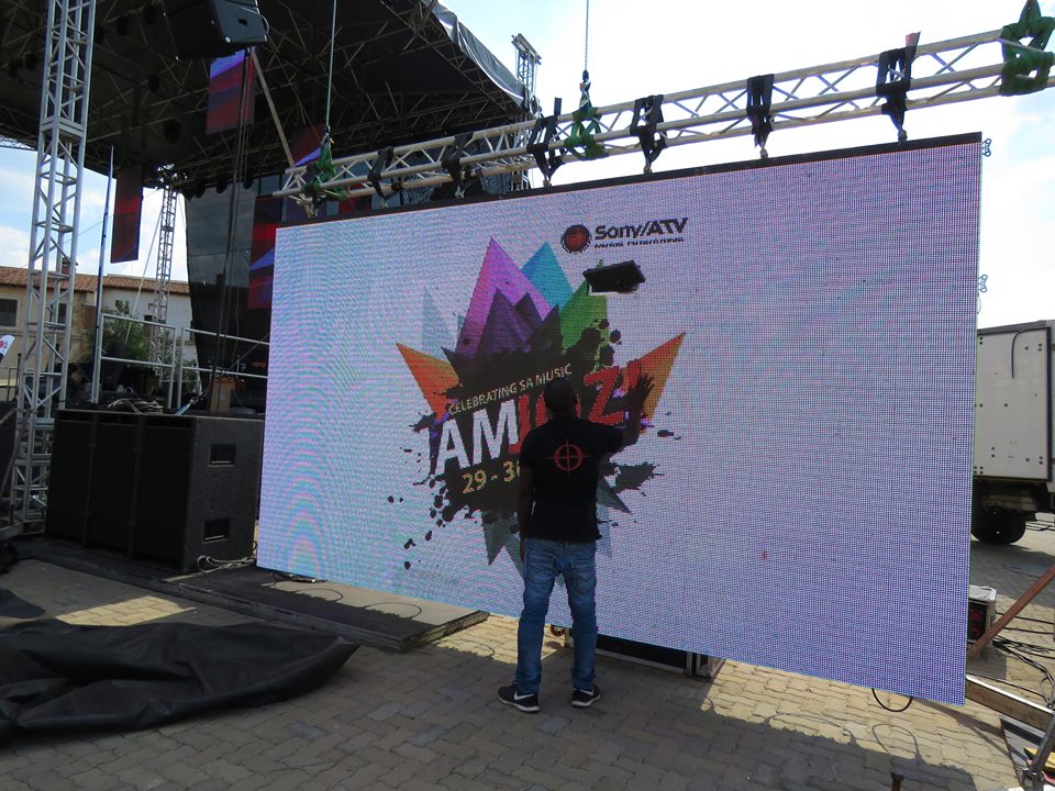 JamFestivals tweet media