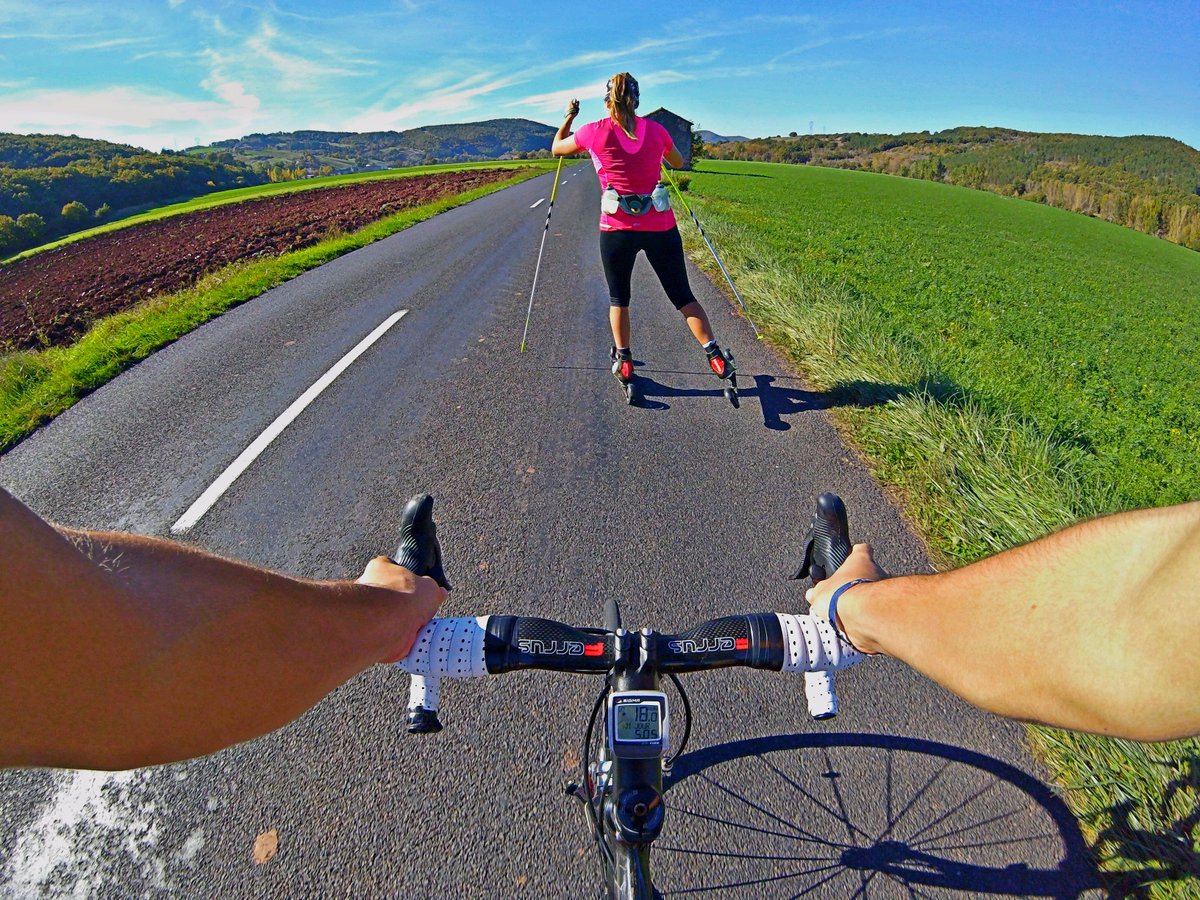 Plutôt ski ou vélo @GoProFr @GoPro ? #GoPro #GoProFR #Biking #skiing