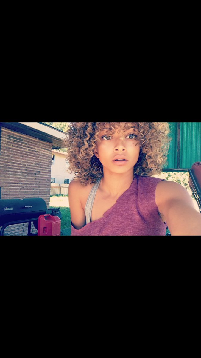 CCbaddies's tweet photo. @Brizjones11 Basketball 😍 https://t.co/kYgaIteTPD
