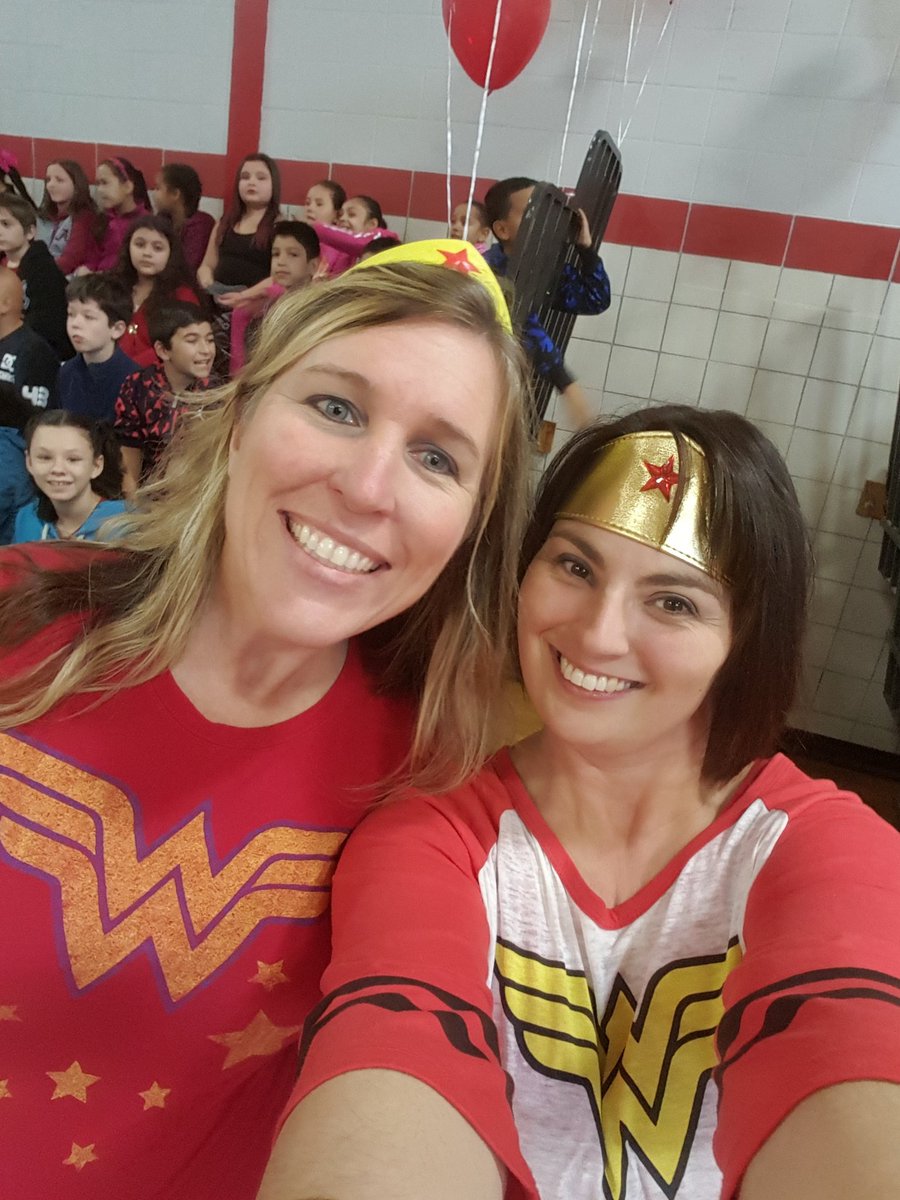 jmurraywestst's tweet photo. PBIS pep rally!!!! Green tickets are gone and kids are excited to earn Wildcat Cash!!!!! https://t.co/E6KUKsJeX9