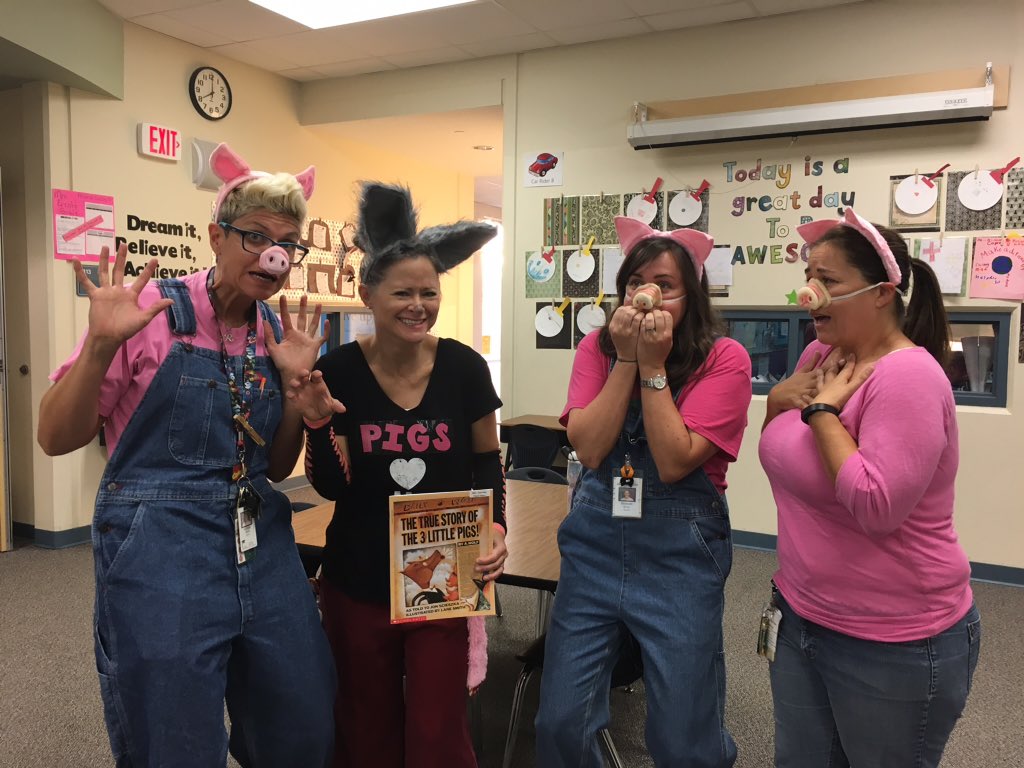 HurdRachelle's tweet photo. Our big bad wolf! #notscary https://t.co/vIB16CEyTk