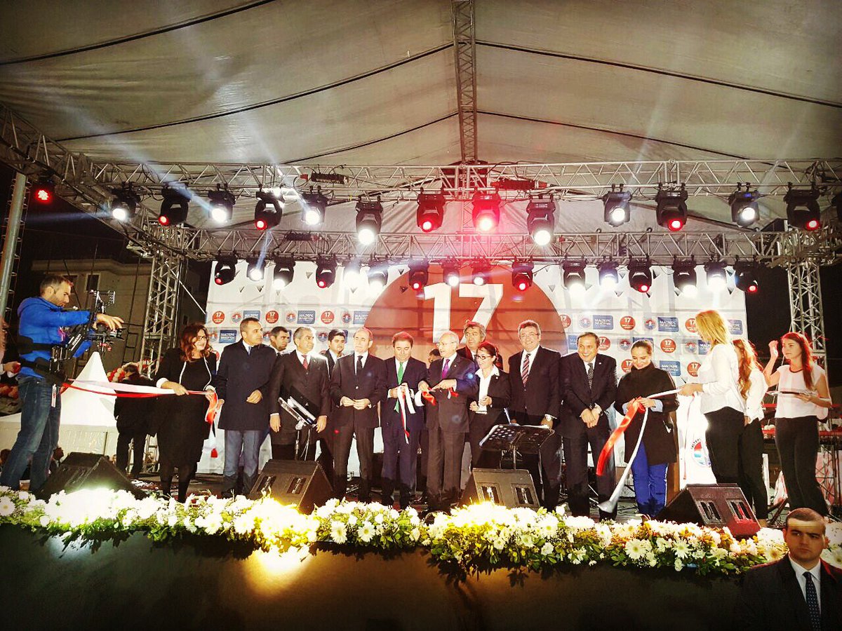 CHP Lideri <a href="/kilicdarogluk/">Kemal Kılıçdaroğlu</a> <a href="/MaltepeBelTr/">Maltepe Belediyesi</a> nin Sanat Evinden Stada,Kreşten Engelli Merkezine toplam 17 eserin toplu açılış törenine katıldı.