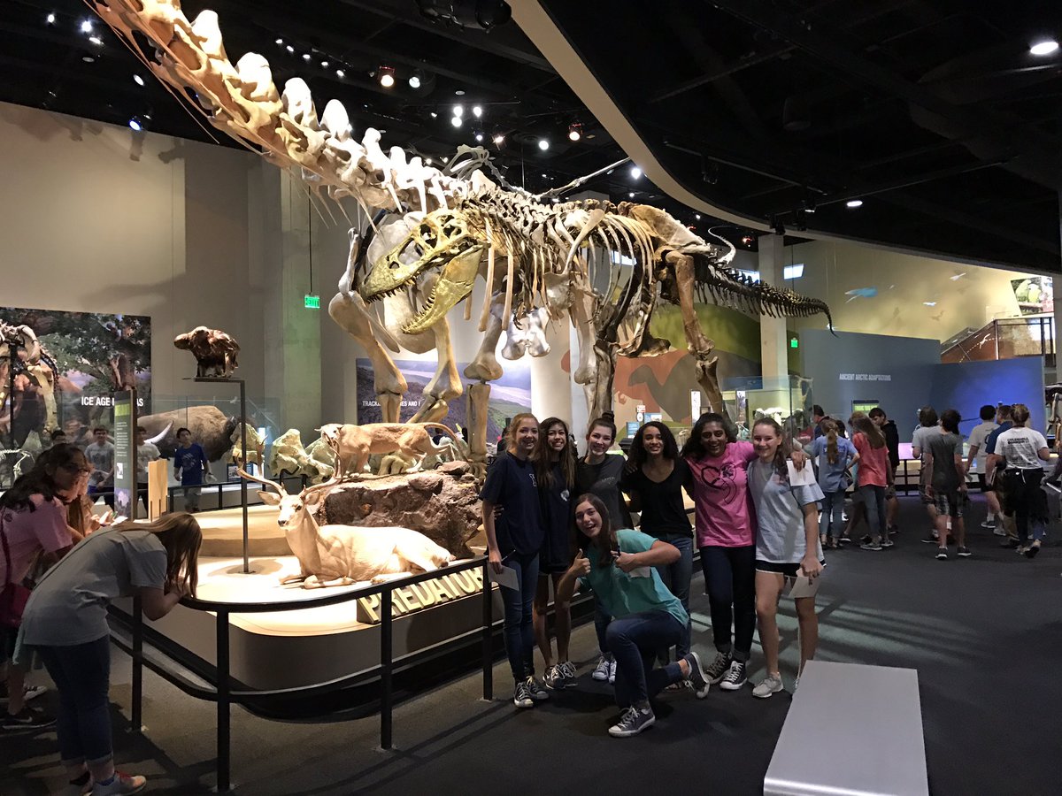mccorkle_sandra's tweet photo. Field Trip! #gocomanches #scienceiscool #KISD https://t.co/JRfV82gpdz
