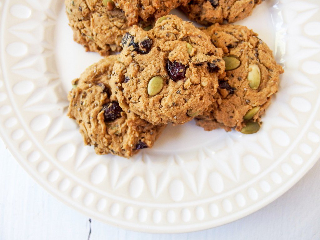 PBLincoln's tweet photo. Cookies for breakfast? We approve of these! 

#FitTipFriday #cookies #breakfast #purefuel 

https://t.co/oI6ffia5gS https://t.co/VVVd8MhjqW