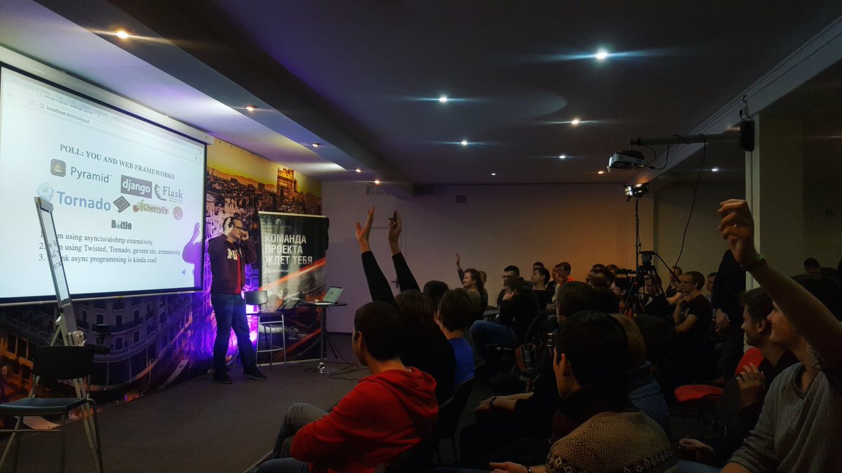 pythonminsk's tweet image. О плюсах асинхронного программирование и #Asyncio рассказывает Николай Новик #python #pythonminsk #pythonmeetup