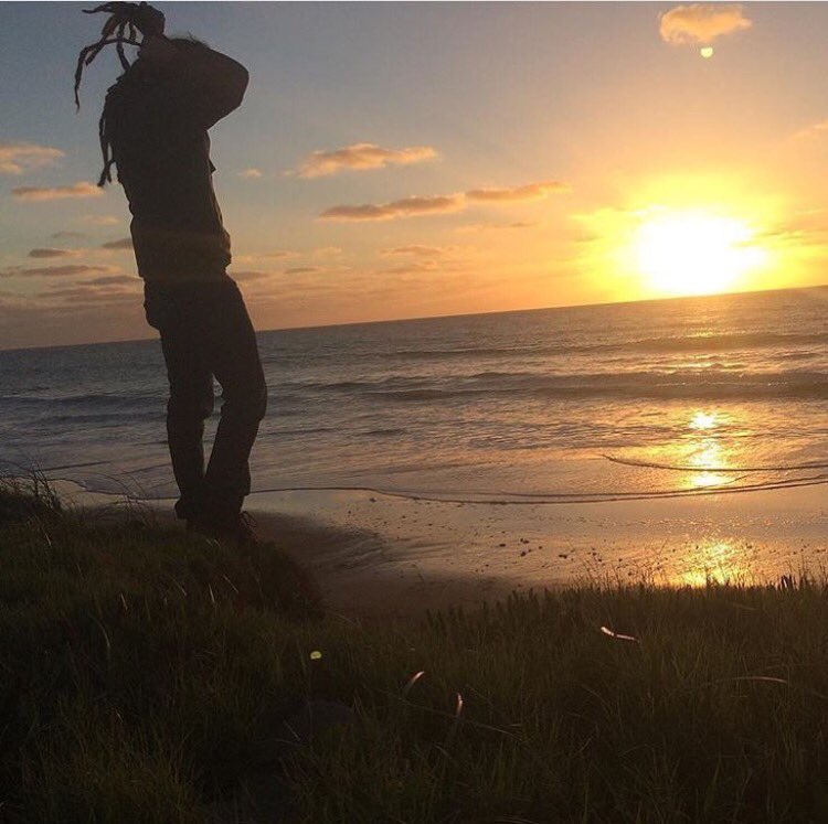 floatwithmeto's tweet photo. #Risewithmeto Punta del Diablo 🎈 Rocha, Uruguay #floatwithmeto #vibes #uruguay #sunrise https://t.co/91UNJ5TnlQ