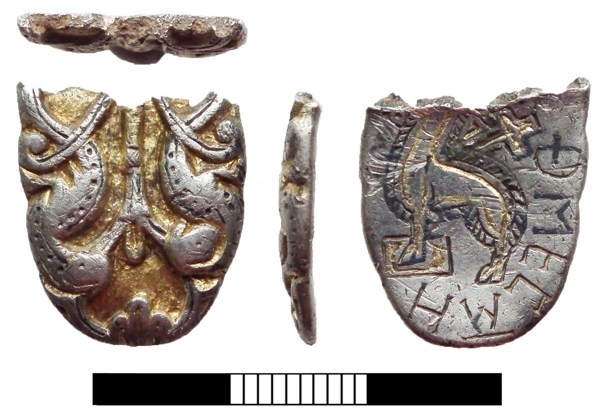 Fascinating Early Medieval silver strap end with inscription finds.org.uk/database/artef… is the latest Treasure acquisition for @OxonMRC