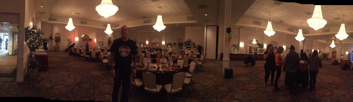 SPARGO's annual Halloween Spooktacular has officially begun at the Waterford - Fair Oaks 🤗👻