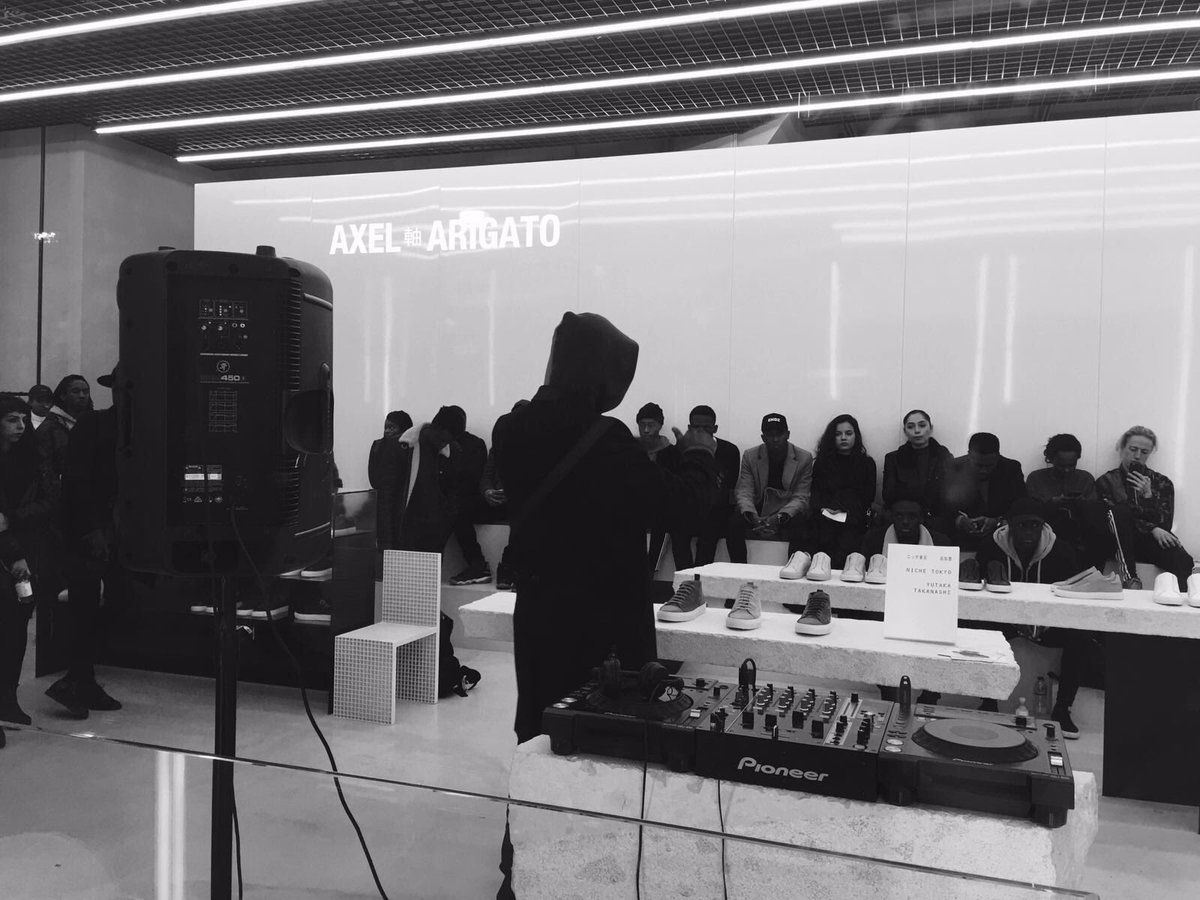 shadeztm's tweet photo. Snapshots from lasts nights listening party for #NEPLUSULTRA EP

Ne Plus Ultra is out now on ITunes, Spotify and all good retailers. https://t.co/w8iMCPavkQ