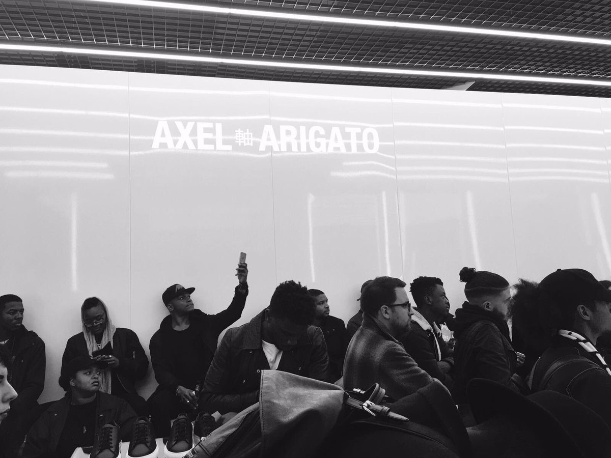 shadeztm's tweet photo. Snapshots from lasts nights listening party for #NEPLUSULTRA EP

Ne Plus Ultra is out now on ITunes, Spotify and all good retailers. https://t.co/w8iMCPavkQ