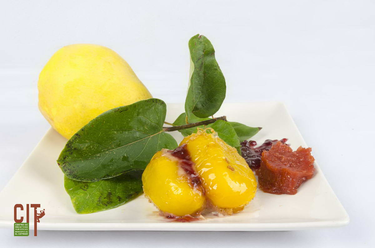 El_Espinar's tweet photo. Taganana: Madamme Janette relleno de carrillada con frutos otoñales. #tapas #tapas2016
#Gastronomia #elespinar https://t.co/MvxqzokNiG