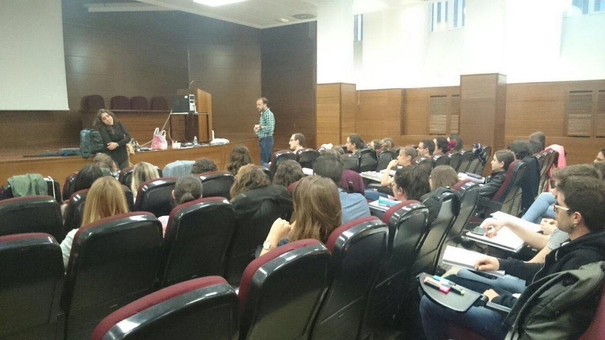 Los alumnos de grupo2 Madrid, han sido sorprendidos con la charla de  <a href="/cerez_lola/">Lola</a>.Lola es R1 y alumna.Gracias por tu tiempo y tus ganas