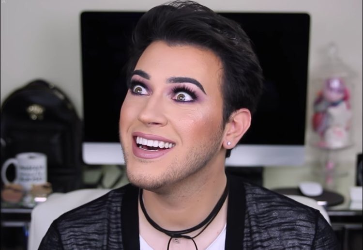 simmiee_kaur's tweet photo. When he calls you psycho but he's even picked at the surface yet @MannyMua733 😂 https://t.co/P80clAxTz0