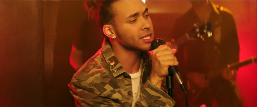 RoyceBrasilFans's tweet photo. [CAP] #MonedaMusicVideo (3) https://t.co/lauGRrlfnQ