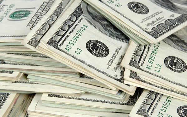 MobilePunch's tweet photo. $2.1bn arms cash: Ex-leaders, top monarchs, clerics among beneficiaries https://t.co/5Pvoc8GVNo https://t.co/CSzdzbChaY