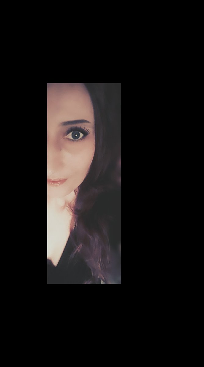 Chmurka79's tweet photo. Ab zur Geburtstagsparty! 😍💋 https://t.co/HmPrQ3KGVN