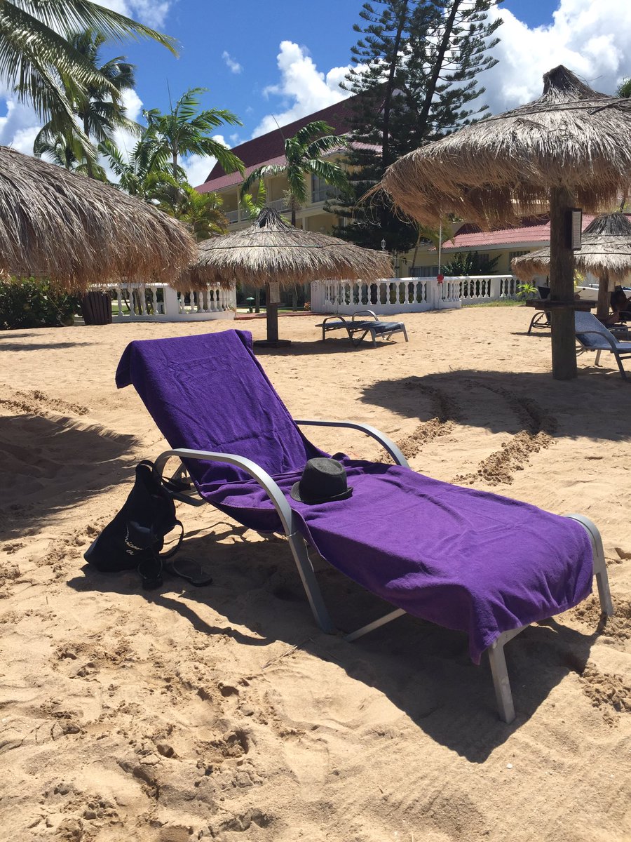 Do Not Disturb ..  🌴👙👣🍺😎