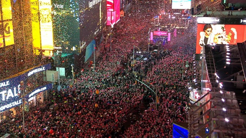 ColumbiaPsych's tweet photo. RT @mitchprinstein Get ready NYC: 1000s of psychologists are visiting for 3 conventions at once! #ABCT2016 #AACAPAM16 #EDRS2016 https://t.co/jUFRzRSH7n