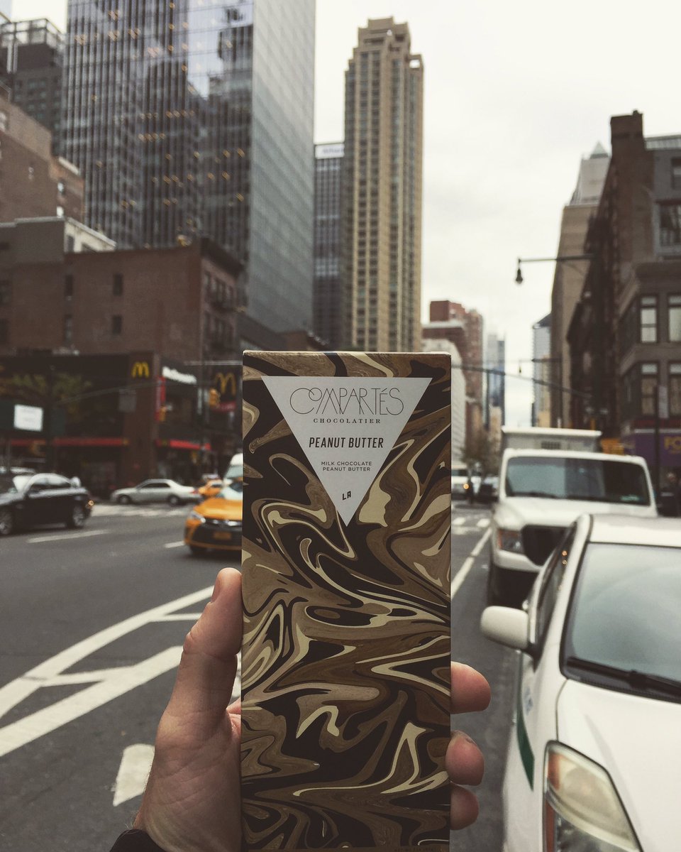 JeffreyPoss's tweet photo. Running around New York on National Chocolate day with a little treat from @Compartes https://t.co/ThcKlcfOtL https://t.co/aCAqvyRkLM