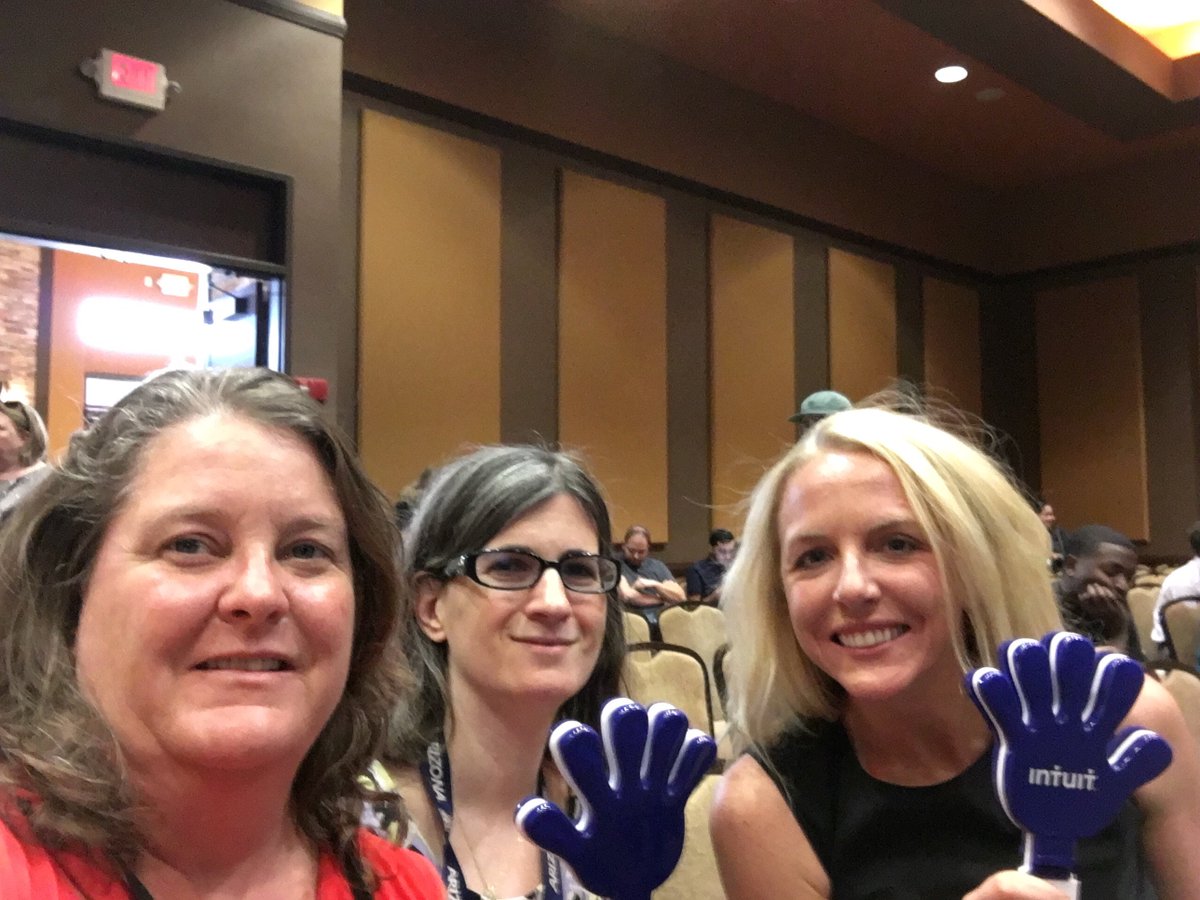 WhitneyJohnson's tweet photo. Fashionably early to State of the Company...clappers &amp; coffee in tow! 
#oneintuit #intuitlife https://t.co/MA1LAWFoAk